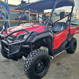 2018 Honda pioneer 1000-3 4x4